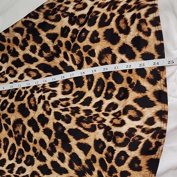 Cheetah A-line Skirt - Picture 4 of 6